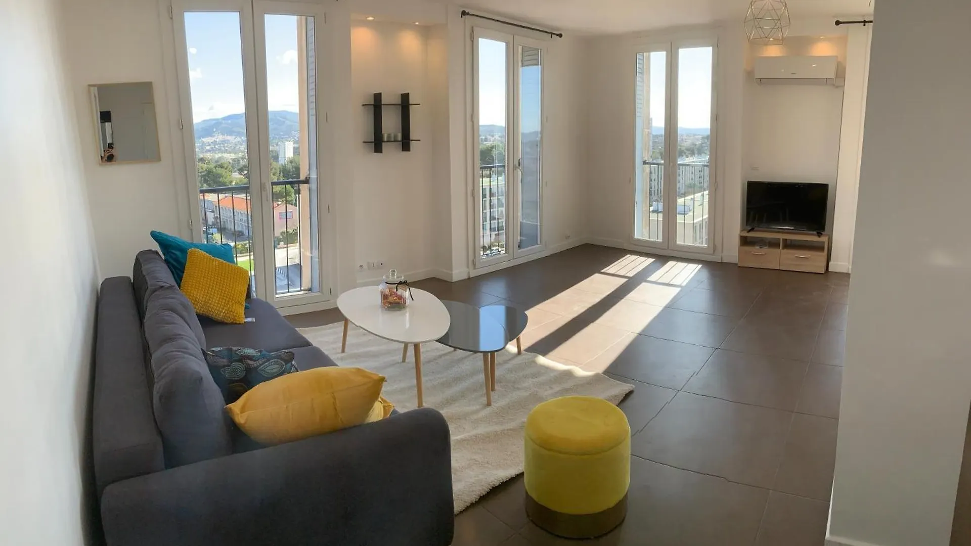 Apartment Appartement Tres Lumineux Saint Barnabe Marseille