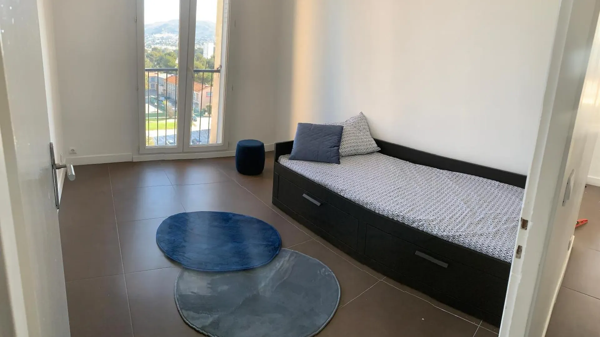 Appartement Tres Lumineux Saint Barnabe Marseille